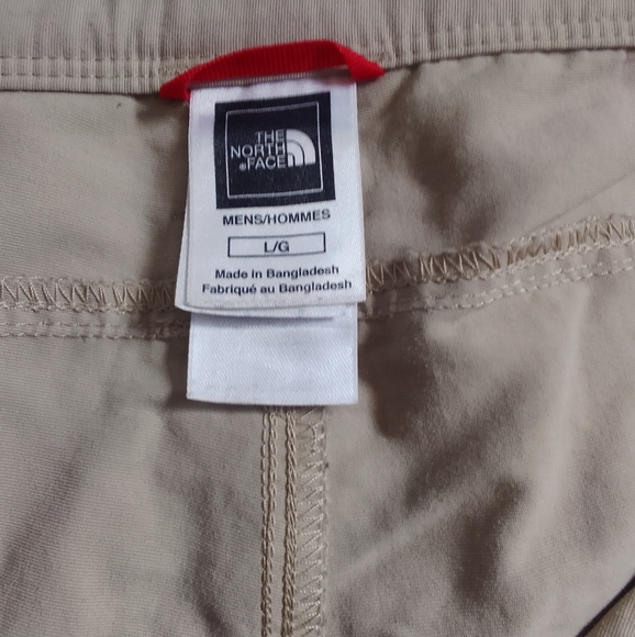 North Face Short Size Large - Picture 2 of 9